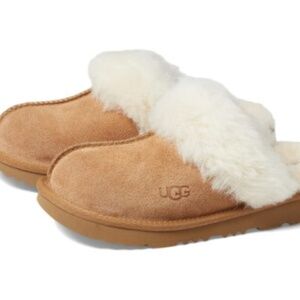 UGG Cozy 11 |  Scuff Slippers in Chestnut | little kid 10